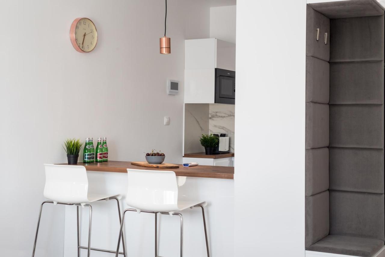 Sky Apartments Познан Екстериор снимка