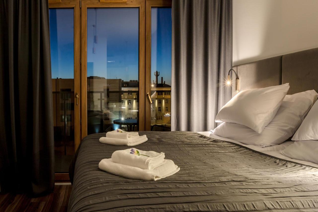 Sky Apartments Познан Екстериор снимка